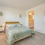 10 Mi To Downtown Suburban Phoenix Home